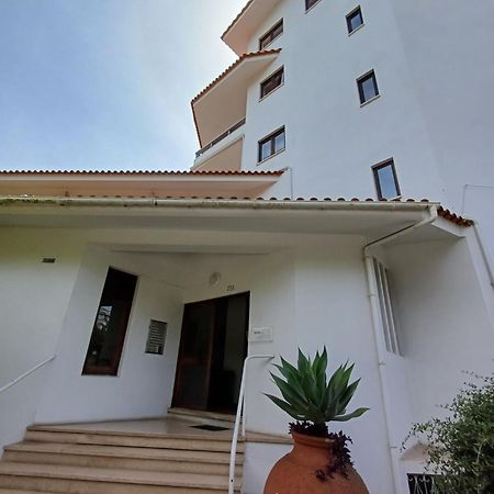 Appartment With Swiming Pool Cascaes Exterior foto